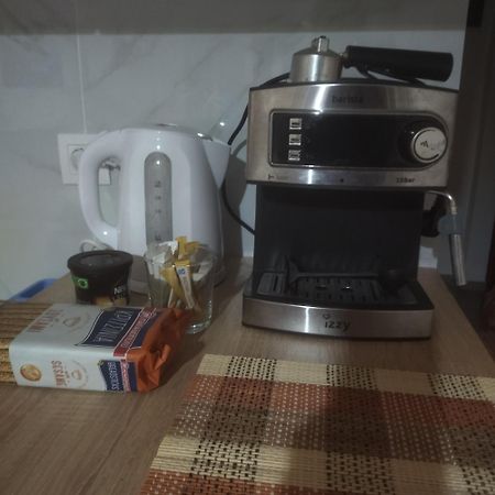 Anibo Studios & Apartments Zp411 テッサロニキ エクステリア 写真