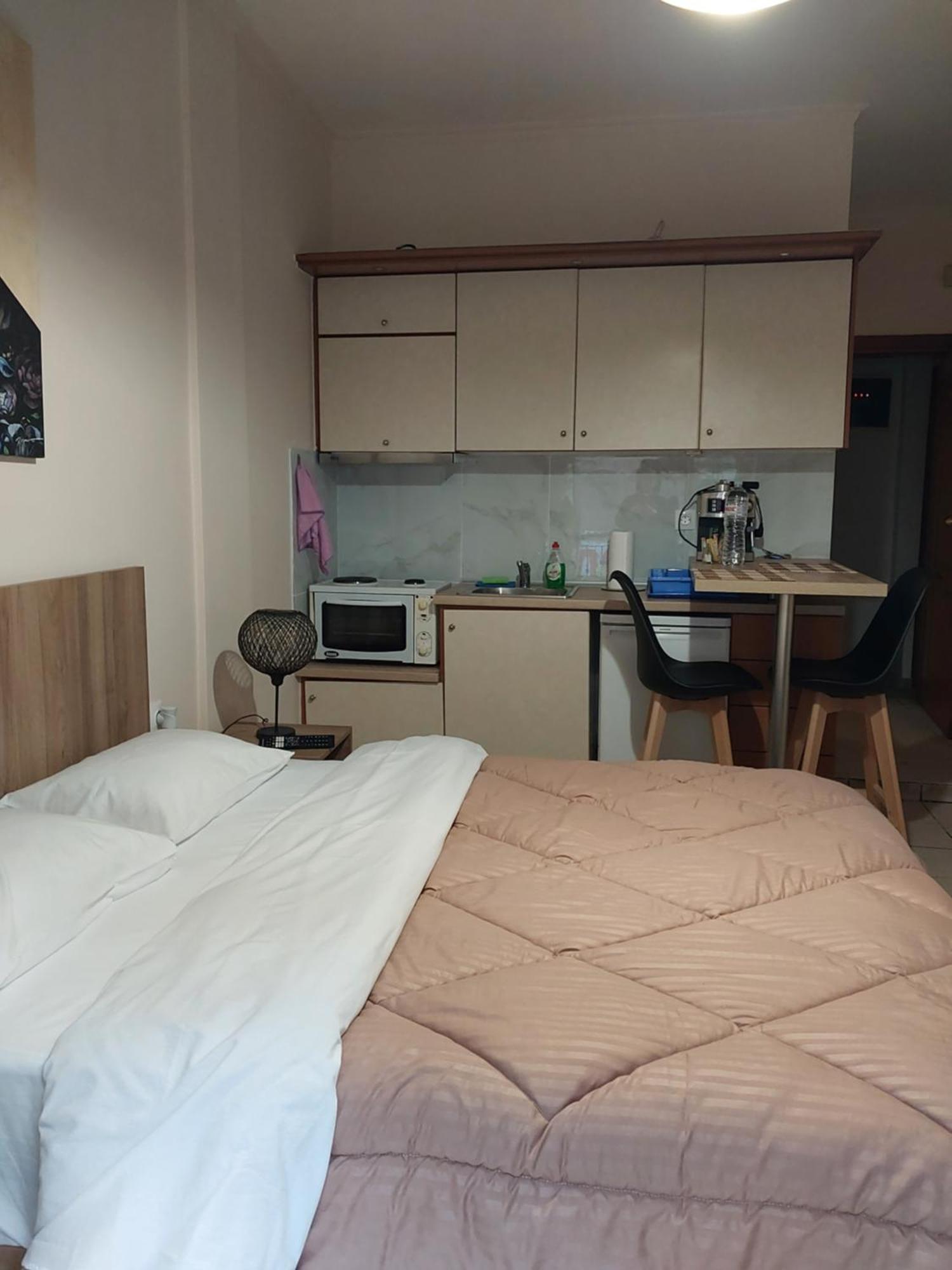 Anibo Studios & Apartments Zp411 テッサロニキ エクステリア 写真